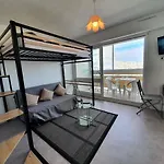 Studio Lumineux Avec Loggia, Tv, Lave-Linge A 2 Pas De La Plage - Fr-1-224C-135