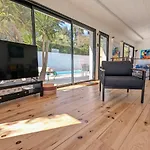 -La Villa Madile- Piscine Chauffee