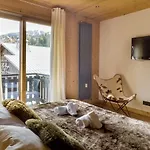 Luxury Wood Megeve Village