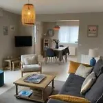 90M With Large Terrace Near The Beach