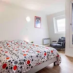 Studio Les Marinas-14 By Interhome