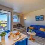 Studio Bleue Oceane-2 By Interhome