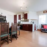 Appart 3P Pour 4, Plage A 20M, Wifi, Balcon - Fr-1-477-225