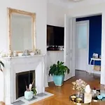 Bel Appartement Haussmannien