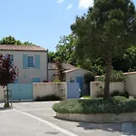 Appartement Lumineux Avec Parking Prive Pres Du Port Et De La Plage A Saint-Martin-De-Re - Fr-1-544-7