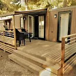 Charmant Mobilhome Camping Les Sables D'Or 4 Etoiles