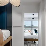 Studio Vue Mer Avec Terrasse Et Acces Plage