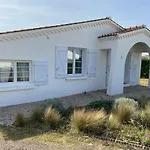 Maison 6 Pers. Proche Plage, Quartier Anime, Tv, Jardin, Bbq - Fr-1-231-264