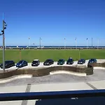 Studio Alcove Pres De La Plage Avec Apercu Mer Pour 4 Personnes - Fr-1-521-118