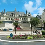 Studio Les Jardins D'Eyrac-2 By Interhome