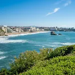 Holiday Home Calme Dans Le Quartier Imperial By Interhome