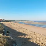 Holiday Home Indigo-Vue Mer Et Piscine Chauffee By Interhome