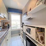 Appartement T2 Traversant Face A La Mer Avec Terrasse Et Garage A Pornichet, Proche Casino - Fr-1-245-180