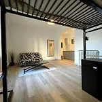 Studio Place Castellane