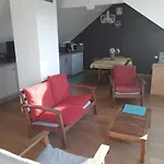 Appartement Vue Mer Avec Piscine Interieure