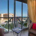 Appartement T3 Traversant Residence Standing Garage Et Piscine Exterieure Gratuits