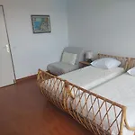 Spacieux T2 Avec Piscine Et Parking, Proches Des Plages - Fr-1-716-1