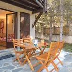 Cocoon With Garden And Beautiful Mountain View