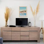 Bel Appartement Epure Et Minimaliste Pour 4 Pers A Marseille