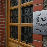 Titi'S House Townhouse & Holiday Home