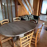 Chaleureux Chalet En Bord De Mer