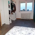 Grand Appartement Paisible Et Confortable