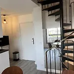 Cabourg : Duplex Renove 2 Pieces, Acces Direct Plage, Fibre, Parking, Cuisine Equipee, 4 Pers. - Fr-1-487-351