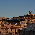 Nice T2 - Sea View And View Of The Major Cathedral