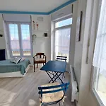 Studio Confort Pour 4 Pers. Proche Plage/Commerces - Chatelaillon-Plage - Fr-1-706-1
