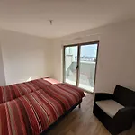 Grand T3 Vue Mer Avec Balcon Et Parking, Acces Direct Plage - Fr-1-674-1