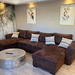 Fecamp, Etretat, Yport, Joli Appartement Tout Pres De La Plage Et De La Gare