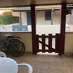 200 Metres De La Plage