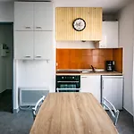 Studio 2 + 2 Dans Residence Avec Piscine