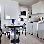 Appartement T2 Avec Terrasse, Parking, Wifi, Proche Plage - Fr-1-309-373