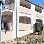 Appartement T2 Avec Terrasse, Parking, Wifi, Proche Plage - Fr-1-309-373