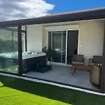 Suite Avec Spa Sukha Spa