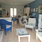 Maison De Vacances Pour 6 A La Tranche Sur Mer - Fr-1-357-301