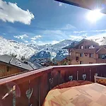 Appartement Spacieux Avec Balcon, Parking Et Acces Direct Aux Pistes - Fr-1-344-1157