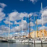 Studio Moderne Climatise Pour 2 Avec Piscine Au Centre Du Cap D'Agde - Fr-1-723-66