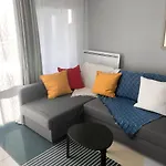 Studio Au Calme Avec Piscine, Face Golf, Parking Gratuit, Tout A Pied A 10Mn Centre Ville