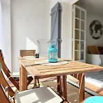 Spacieux Studio Avec Jardin