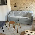 Meuble De Tourisme, Les Chambres Du Beffroi