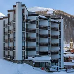 Elegant 3 Pieces Renove Avec Balcon, Coeur De Val-D'Isere, Proche Commodites - Fr-1-694-1