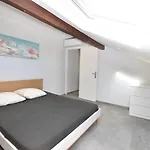 Appartement Cosy Avec Terrasse Ensoleillee, Proche Plage Et Commodites, Le Grau-Du-Roi - Fr-1-717-8
