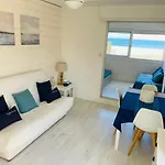 La Cabane De La Mer