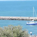 T2 Dernier Etage Face A La Mer Avec Ascenseur