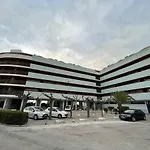 Appartement 2 Pieces Face Plage Avec Loggia, Parking Securise Et Wifi - Saint-Cyprien - Fr-1-106-46