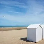 Appartement 2 Pieces Avec Balcon Sud A 50M De La Plage, Parking Privatif - Villers-Sur-Mer - Fr-1-712-15