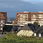 Appartement Charmant Proche Plage Et Commerces - Fr-1-712-13