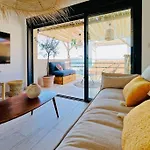 Maison Boheme Au Bord De L'Eau